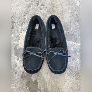 Stars Above Black Moccasins